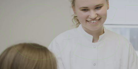 Social- og sundhedshjælper i dialog med borger