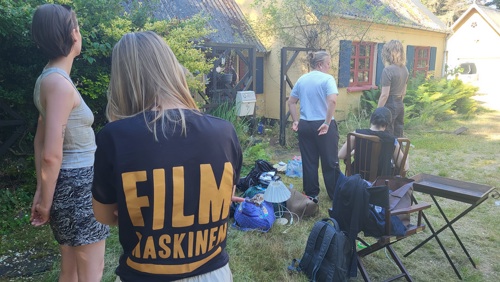 Elever fra Filmmaskinen på optagelse.
