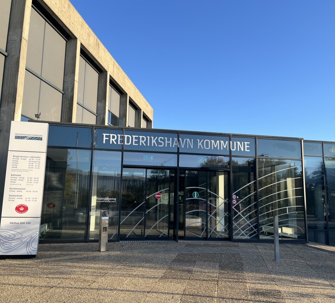 Indgangsparti Frederikshavn Rådhus