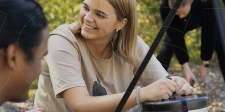 Pædagogisk assistent ved bålplads