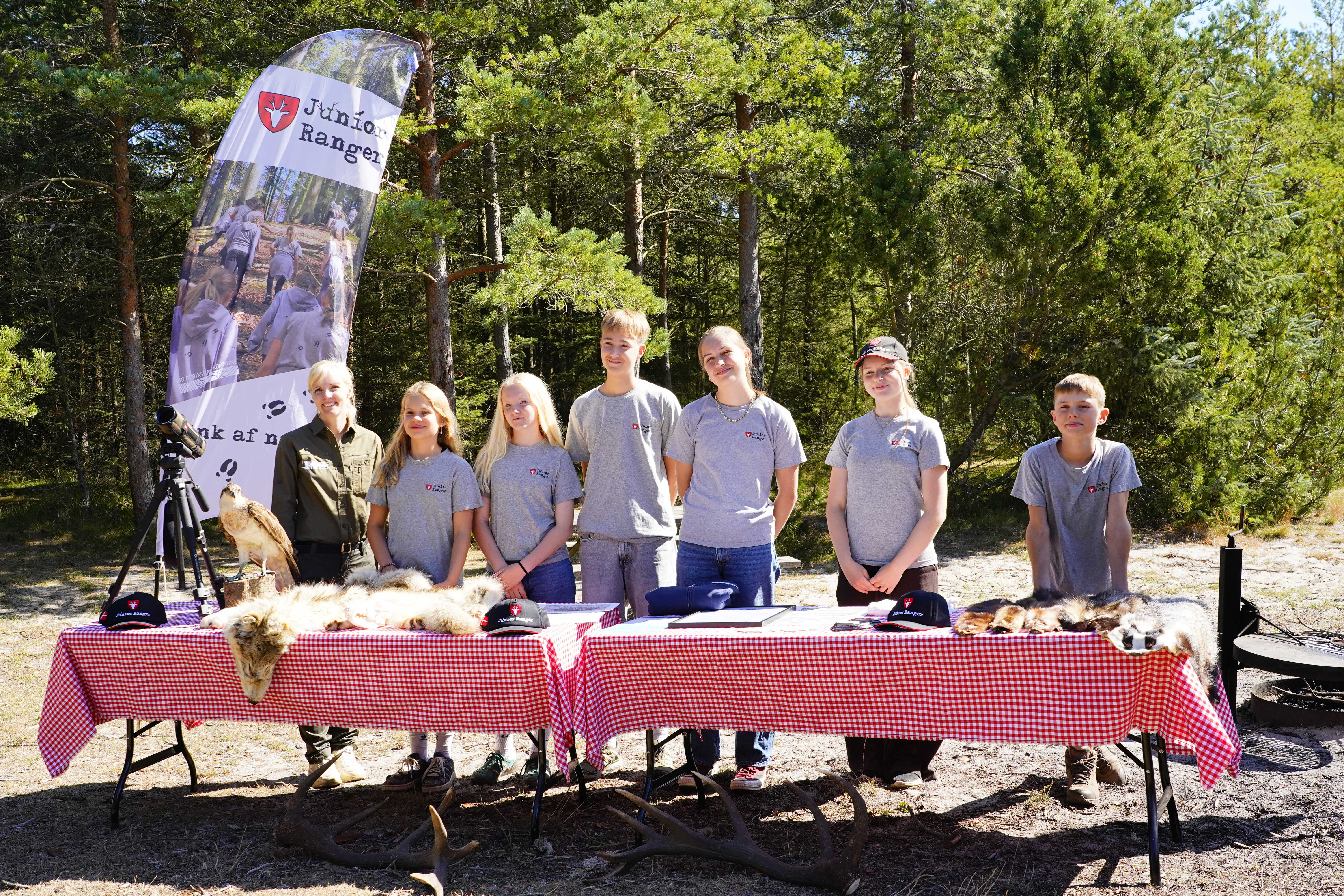 Junior Rangerne er klar til at modtage Kongeparret 250825